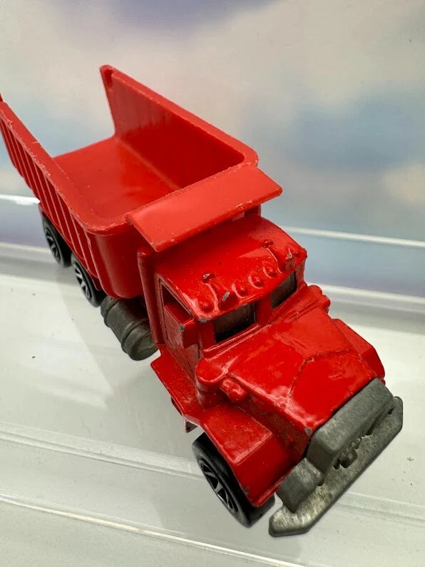 Vintage 1979 Mattel Hot Wheels Peterbilt Dump Truck Red - Image 3 of 4