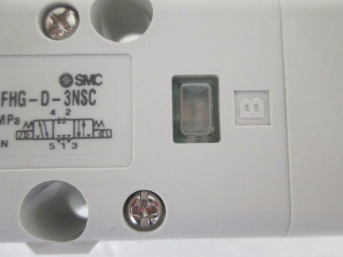 NEW SMC VQ7-6-FHG-D-3NSC ISO Standard Single Unit, Double Solenoid Valve(Size 1) - Picture 4 of 12
