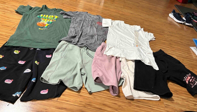 Men's 7 piece set- Nike & Zara shorts/shirt- Size Small