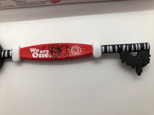 2021 Disney Store World Of Disney Love Series Mystery Key ✨Lion King ✨ - Picture 3 of 12