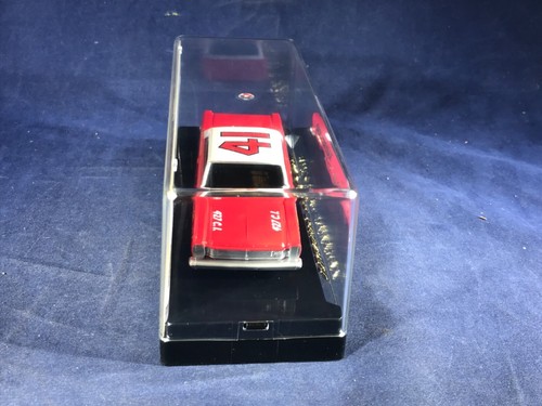 K3-93 LEGENDS OF RACING 1:43 SCALE - CURTIS TURNER #41 - 1965 FORD GALAXIE- NIB - Picture 2 of 6