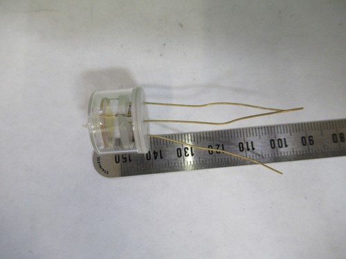 SPACE 10 MHz QUARZKRISTALL FREQUENZSTEUERUNG BLILEY BG61 GLAS PAKET 82-A-85 - Bild 2 von 6