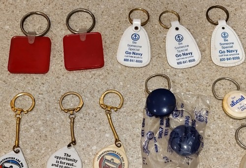 Mixed Vintage LOT OF 14 NAVY ARMY NATIONAL GUARD & COAST GUARD Keychains - Picture 9 of 10