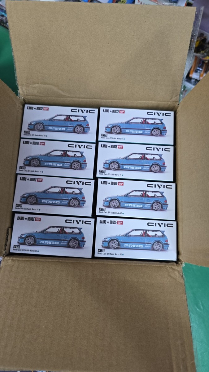新品Children's 12CD Box set Amazon.com: Children's World, 12 Cd Box Set: CD 和黑膠唱片