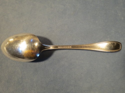 1881 Rogers Silverplate Chippendale Tablespoon / Serving Spoon - Picture 3 of 3