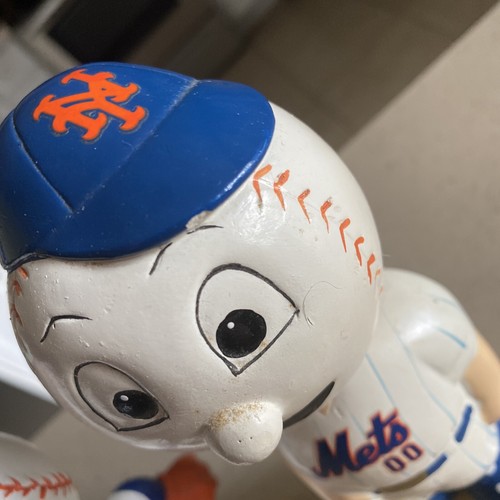 MR. MET Bobbleheads & PlushDoll New York Mets Mascot + Collector Plates Lot - Picture 7 of 24