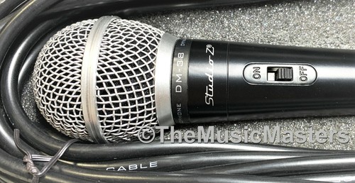 Professional Dynamic Handheld DJ Karaoke MICROPHONE w/Case XLR to 1/4" Cable - Picture 2 of 12