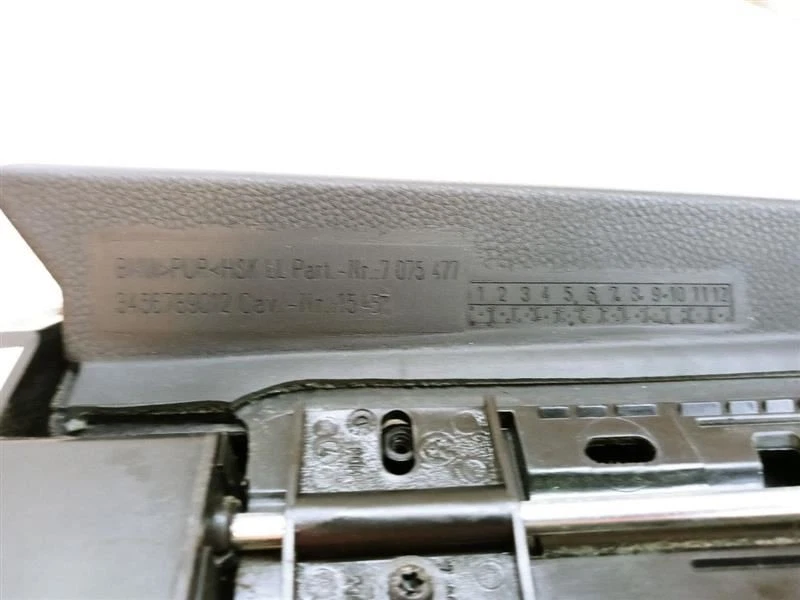 BMW E90 328i 330i 2006 2007 2008 2009 10 guantera almacenamiento negro OEM 51167120408 Foto 3 de 4