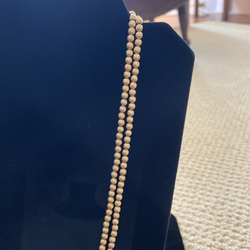 Collana Vintage Corona Trifari Tono Oro Spazzolato Doppio Filo Palline Perline - Foto 5 di 8