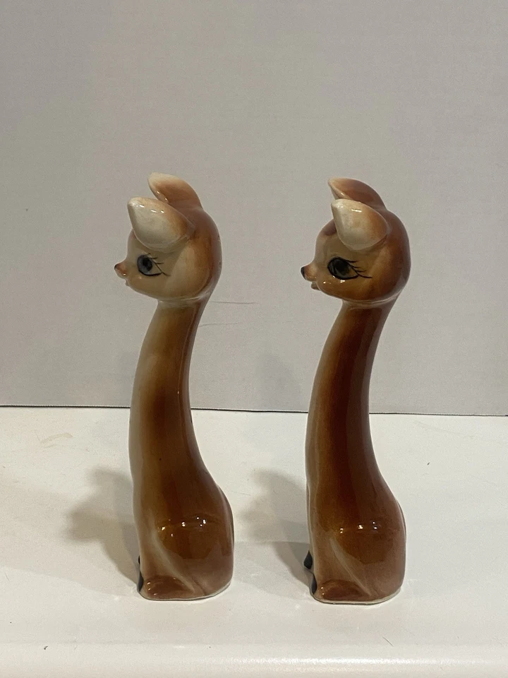 Ciervo antropomórfico cuello largo con pestañas sal pimienta agitador de colección años 50 Foto 3 de 4