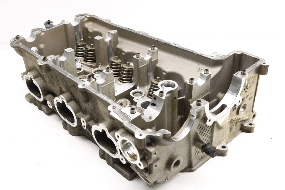 Porsche Boxster 2005-2008 2,7 L - culata derecha motor 2,7 L 98710491500 Foto 2 de 4