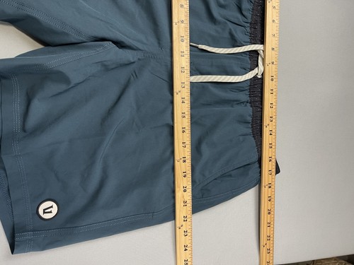 Vuori Men's XL Teal Kore Performance Athletic Swim Trunks - Picture 8 of 10