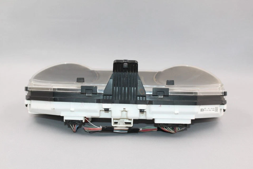 Grupo de velocímetros 64 k millas MPH para Toyota Camry 2018 OEM #36268 Foto 3 de 4