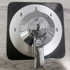 1PCS NEW FIT FOR Universal change-over switch LW39-16AYS-4GC-22222/5