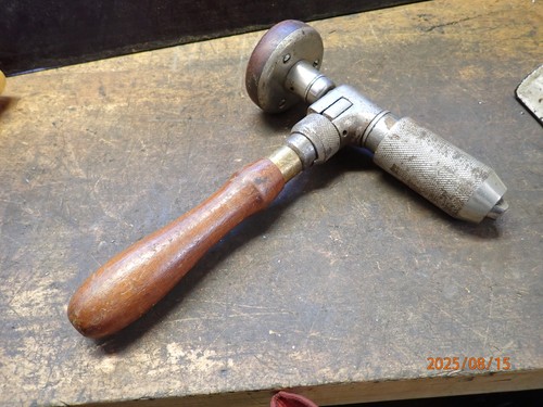VINTAGE CORNER BRACE AUGER DRILL WOODWORKING TOOL