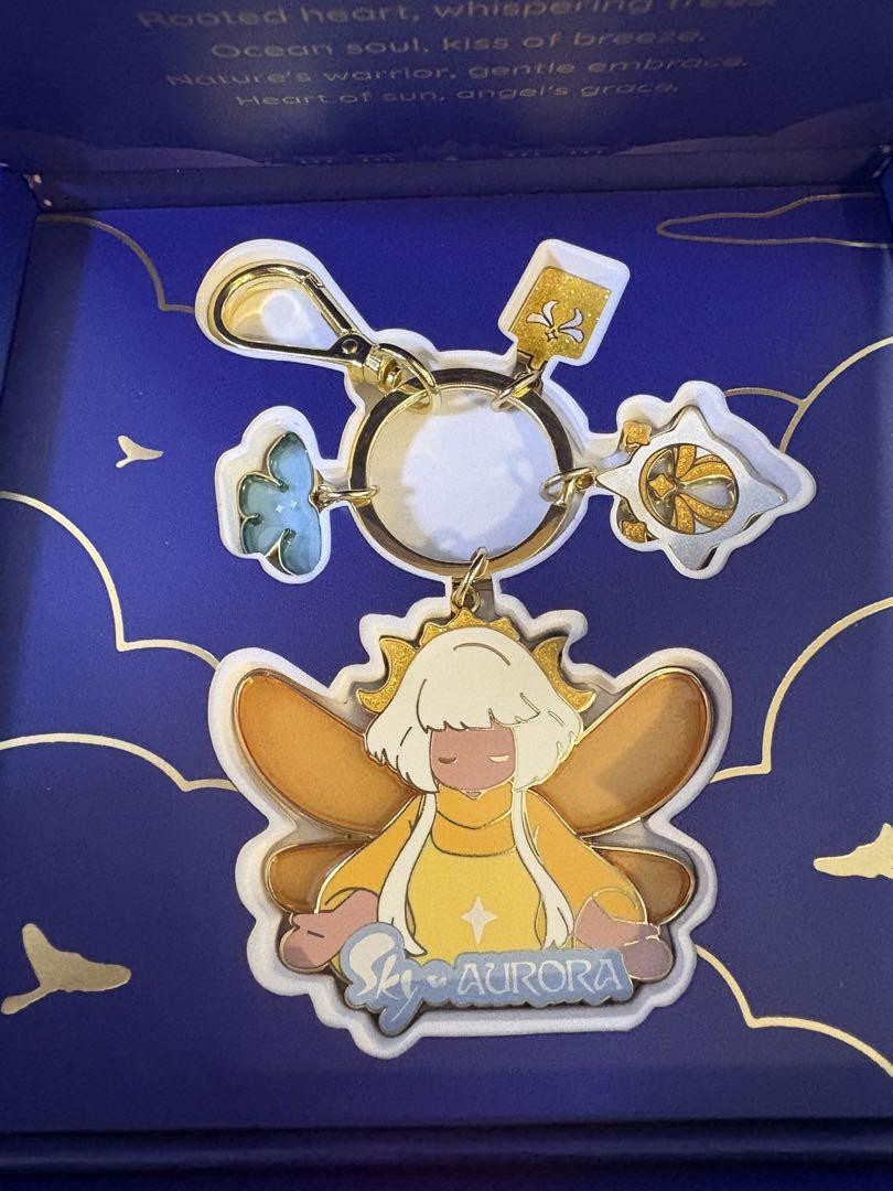 Thatskyshop sky × AURORA Keychain Children of the Light Pin Badge