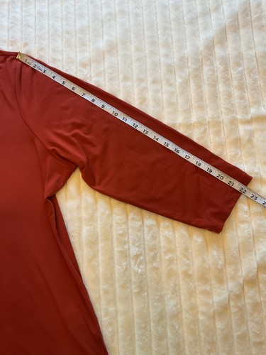 Susan Graver Women's Size 2X Beaded Neckline Liquid Knit Rust Blouse Top - Picture 5 of 7