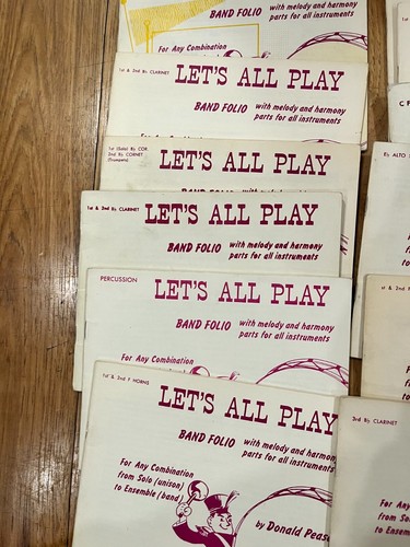 Lot of 30 LET'S ALL PLAY BAND FOLIO - DONALD PEASE PRO ART - 1954 - Picture 3 of 11