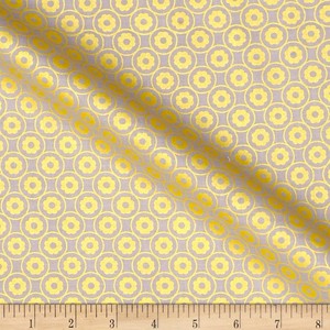 Benartex Silver Craft 100/% Cotton Fabric Patchwork Fat Quarter Metallic