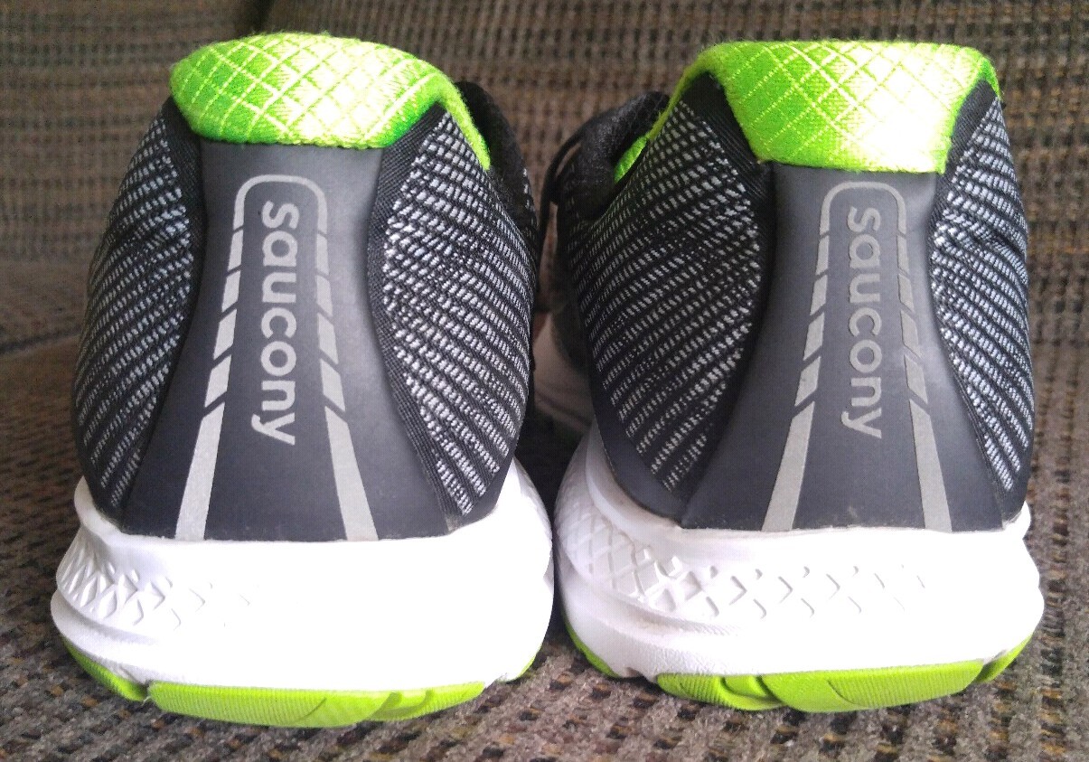 Saucony scarpe passaggio 10 everun nero gray Uomo atheletic in scarpe Saucony da passeggio a dimensioni 11,5 347af6 Saucony scarpe passaggio 10 everun nero gray Uomo atheletic in scarpe Saucony da passeggio a dimensioni 11,5 347af6