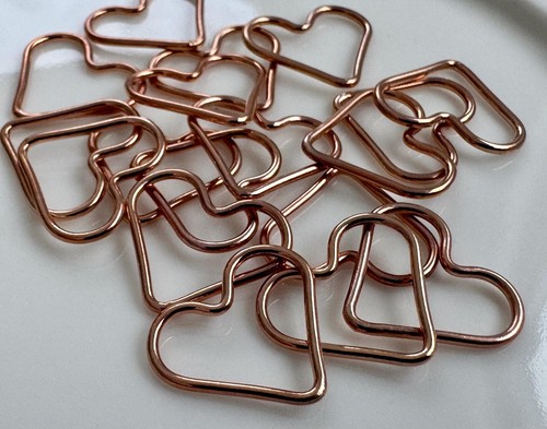 5 piezas - Dije Corazón Cerrado 13,5 mm x 15 mm Relleno Oro Rosa 14K (P10444) - Imagen 7 de 7