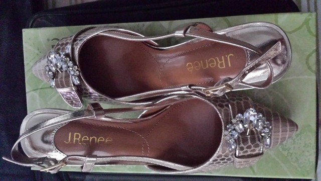 J. Renee "Reynilda" Gold Snake Print Dress Schuhes J. Renee