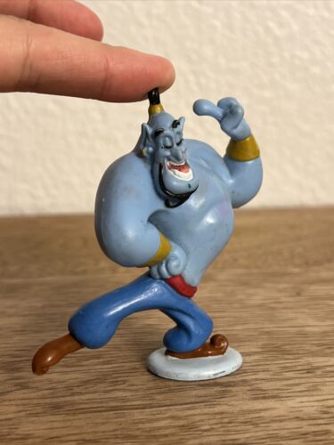 "FIGURA DE ACCIÓN GENIE ALADDIN DISNEY 3"" JUGUETE DE PLÁSTICO (USADO)" - Imagen 3 de 12