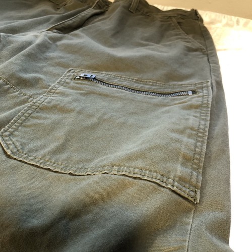 Levis Premium Cargo Pants Elastic Waist Zipper Ankles Mens Size 38 - Picture 7 of 12