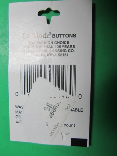(2)LaMODE 7/8" MODIFIED RECTANGLE "ETCHED" RIM GRAY PLASTIC 2-HOLE BUTTONS(Z147) - Picture 4 of 4