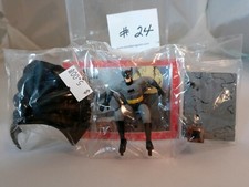 DC BATMAN BRUCE WAYNE Action Figure FROM GOTHAM CITY WITH CAPE AND STAND RARE!