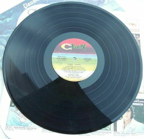 Claudia Mori – Fuori Tempo - 12" LP 33 rpm - 1974 Mint- - Foto 4 di 4