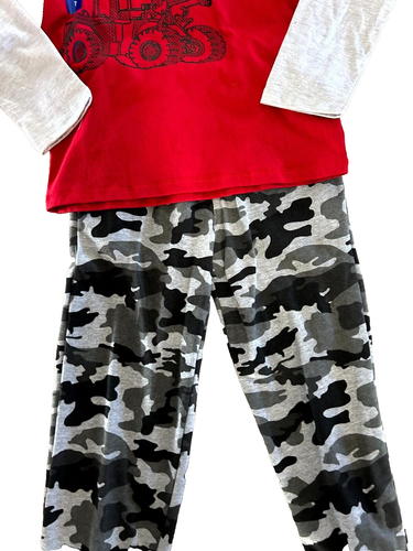 New CAT Boys Outfit - Red Shirt and Camo Track Pants - Size 7 - Picture 3 of 10
