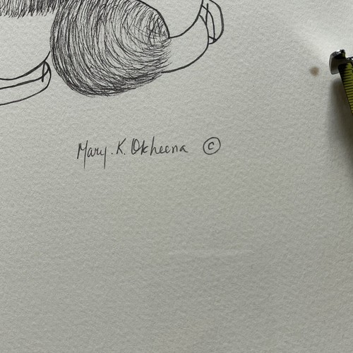 Inuit Künstler Mary Kapbak Okheena Bleistift & Tusche Zeichnung mit dem Titel "Keep Trying" - Bild 7 von 12