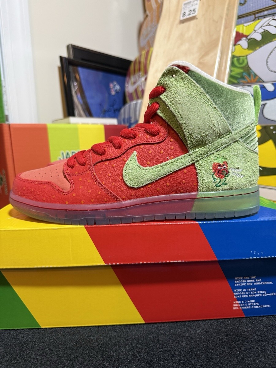 NIKE SB dunk high プロ　ストロベリーコフ Nike SB Dunk High Strawberry Cough (Regular Box) Men's