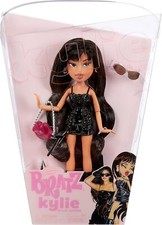 Bratz x Kylie Jenner - Day Fashion Doll - Collectible Doll with Daytime Outfit, 