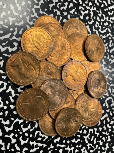 1960 New Zealand 1 Penny (Many Available)(1 Coin Only) High Grade! Beautiful!