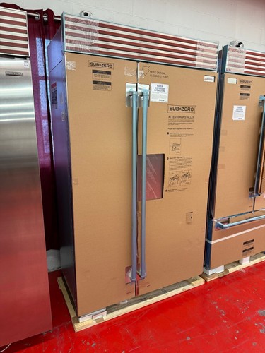 48” Subzero Refrigerator Freezer With Water Dispenser CL4850SIDSP (New Open Box) - Picture 3 of 7