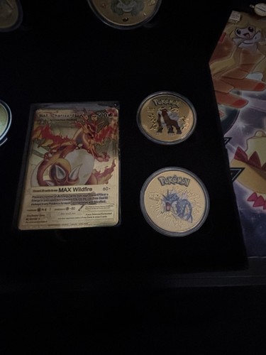 Full Set of 8 Pokemon Coins in Case (Coins in Capsules) - includes Metal Card - Bild 3 von 6