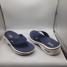 Skechers Go Walk Arch Fit 2.0 Claire Thong Sandals Women's 6M Navy A2