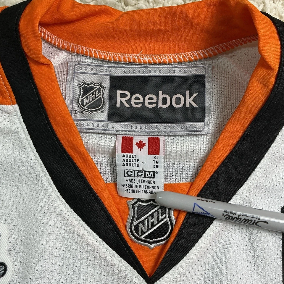 Camiseta deportiva Philadelphia Flyers 2010 clásica de invierno Mike Richards CCM para hombre talla XL Foto 3 de 4