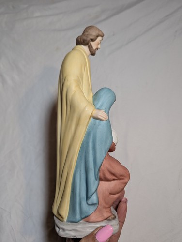 Holy Family Porcelain Statue 12" - Picture 6 of 11