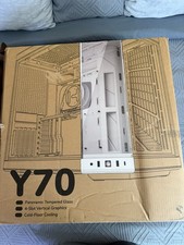 HYTE HYTE Y70 Dual Chamber ATX Mid Tower Modern Aesthetic Case Wi