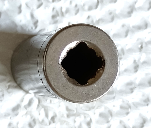 CRAFTSMAN TOOLS USA GK50754, 1/2" DRIVE, 15/16" SOCKET, 3.2" DEEP, 6 POINT. - Picture 9 of 10