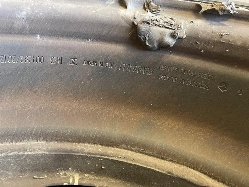 USED 2016 RAM 3500 Dually ONE 17x6 Steel Painted WHEEL 52121267A     03-18 29852 - Image 4 of 4