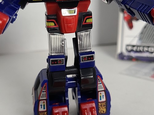 Takara Transformers Collection #3 Skids (Autobot) (G1 Reissue) (Complete in Box) - Picture 11 of 24