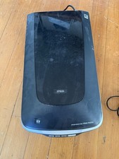 Epson Perfection Photo Scanner V500 w/ Power Cord And 35mm Film Holder