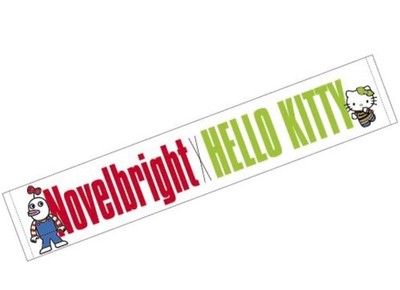 Kollaborationstuch zwischen Novel bright und Hello Kitty