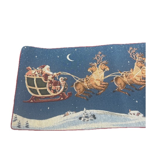 Runner da tavolo arazzo natalizio vintage 13" x 34" Babbo Natale slitta renna - Foto 2 di 6