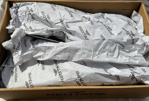 Botas de Desierto Gobi Bronceadas 872 Cuero Con Cordones Cinta Roja Nuevas en Caja para Hombres Talla 9 Reino Unido - Imagen 14 de 17