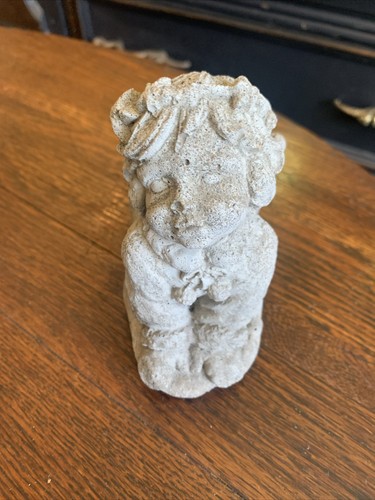 Vintage Weathered Cement GARDEN STATUE ANGEL CHERUB W/ Wings Kneeling 5.5” - Picture 13 of 21